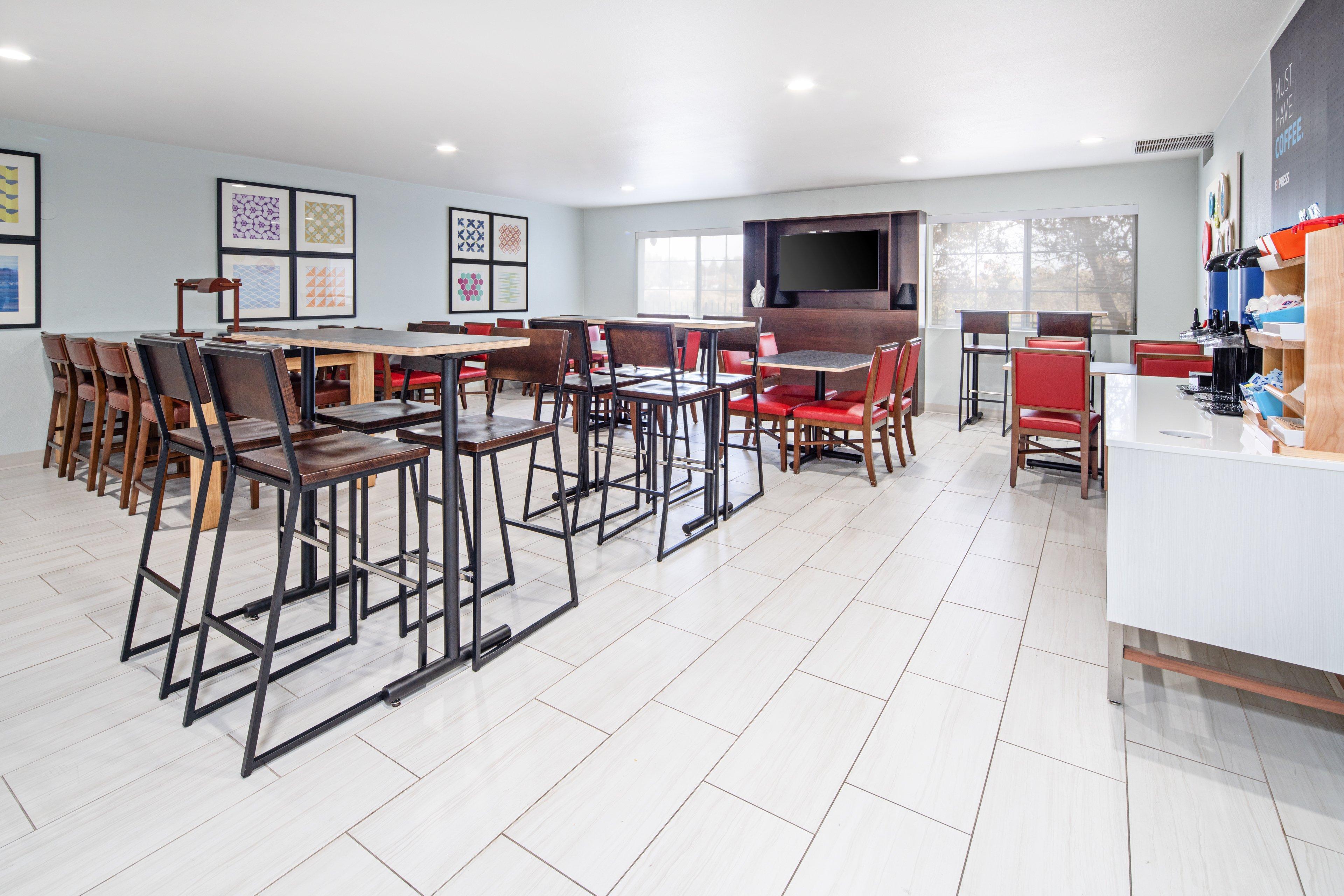 Holiday Inn Express & Suites Watsonville By Ihg Luaran gambar