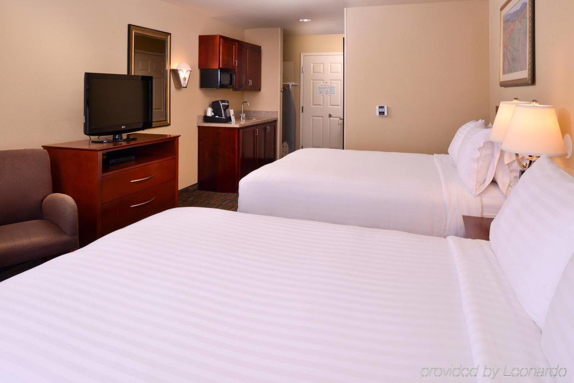 Holiday Inn Express & Suites Watsonville By Ihg Luaran gambar