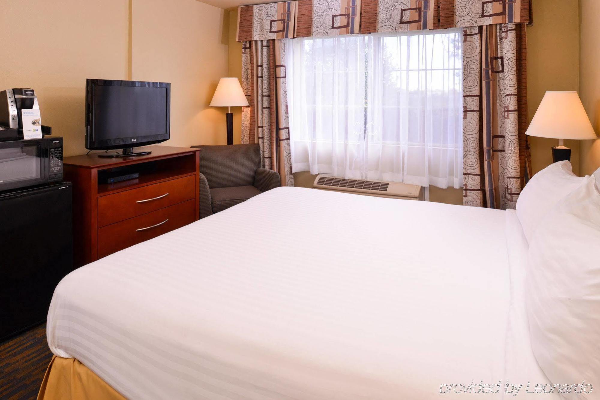 Holiday Inn Express & Suites Watsonville By Ihg Luaran gambar