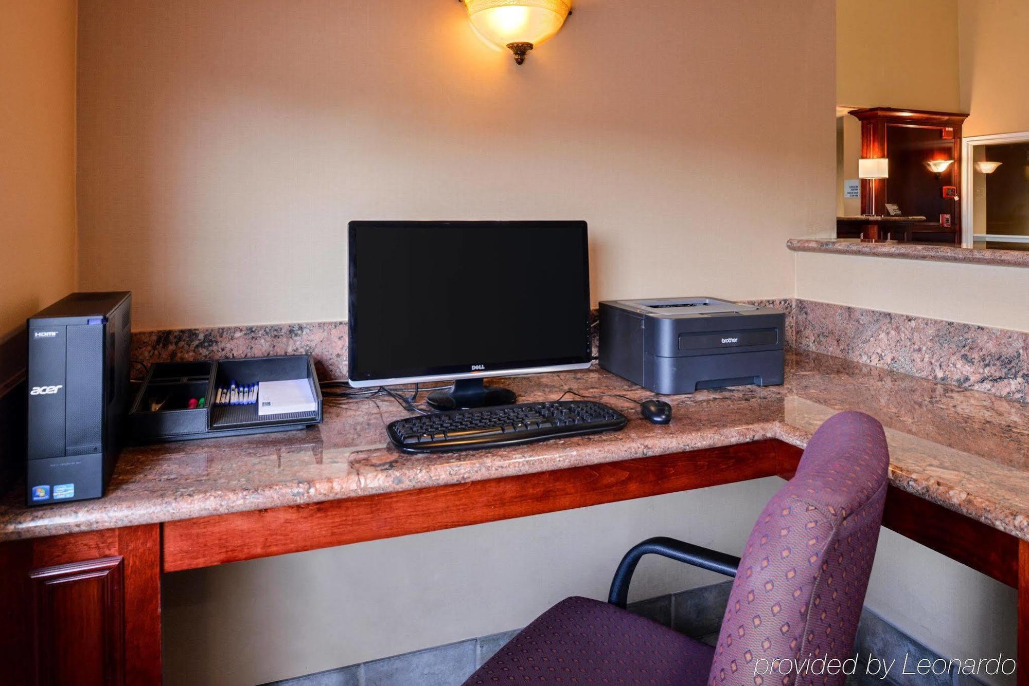 Holiday Inn Express & Suites Watsonville By Ihg Luaran gambar